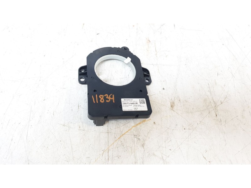 Recambio de sensor angulo volante para renault clio v business edition referencia OEM IAM 285T36451R  