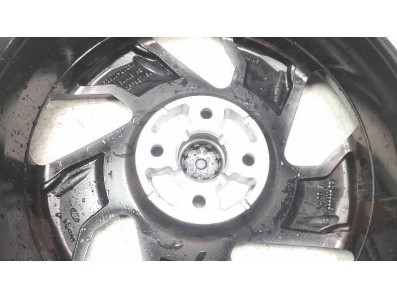 Recambio de llanta para hyundai i20 (bc3) klass referencia OEM IAM 5291000230  