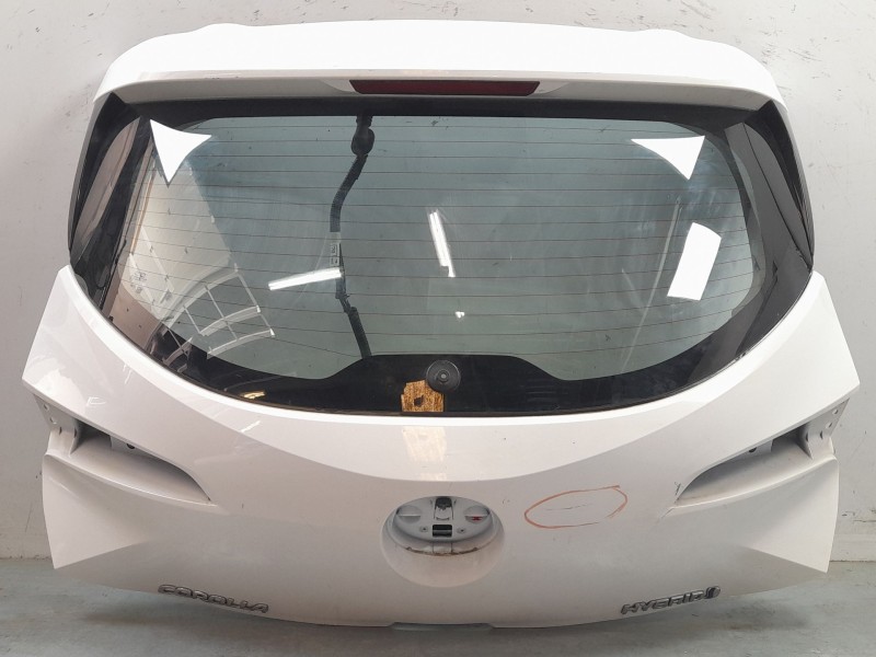 Recambio de porton trasero para toyota corolla (e21) hybrid active referencia OEM IAM 6700502610  