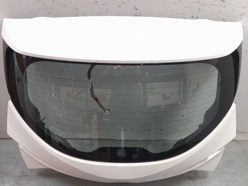 Recambio de porton trasero para toyota corolla (e21) hybrid active referencia OEM IAM 6700502610  