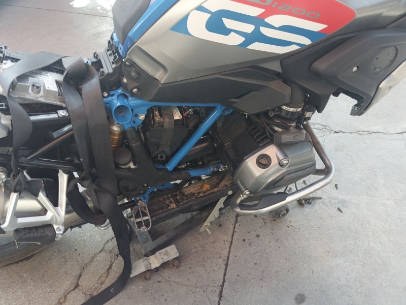 Recambio de abs para bmw r 1200 gs r 1200 gs referencia OEM IAM   