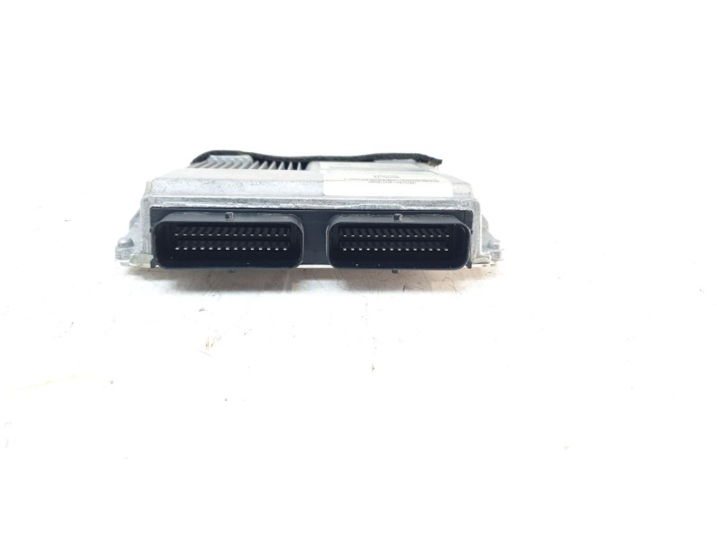 Recambio de centralita motor uce para dacia sandero iii stepway expression referencia OEM IAM 169101233R  