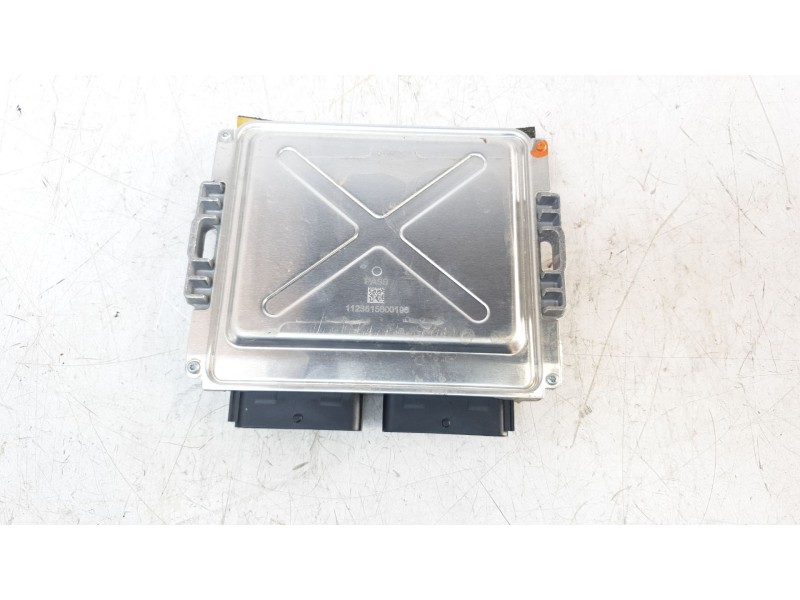 Recambio de centralita motor uce para dacia sandero iii stepway expression referencia OEM IAM 169101233R  