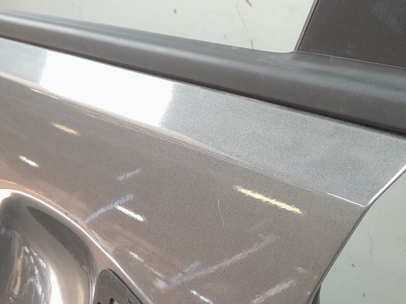 Recambio de puerta delantera izquierda para kia stonic (yb) 1.2 cvvt referencia OEM IAM 76003H8401  