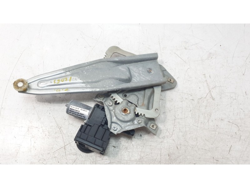 Recambio de elevalunas trasero derecho para toyota c-hr hybrid active referencia OEM IAM 69830F4010  