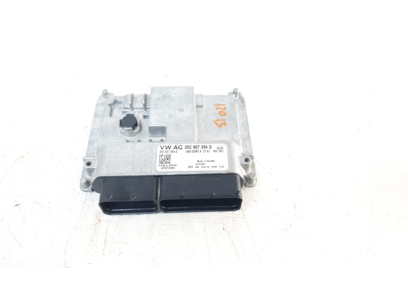 Recambio de centralita motor uce para volkswagen polo vi (ae1) life referencia OEM IAM 05C907394D 42022454 