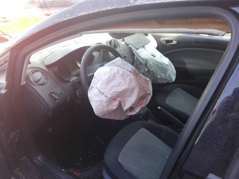 seat ibiza (6j5) del año 2014