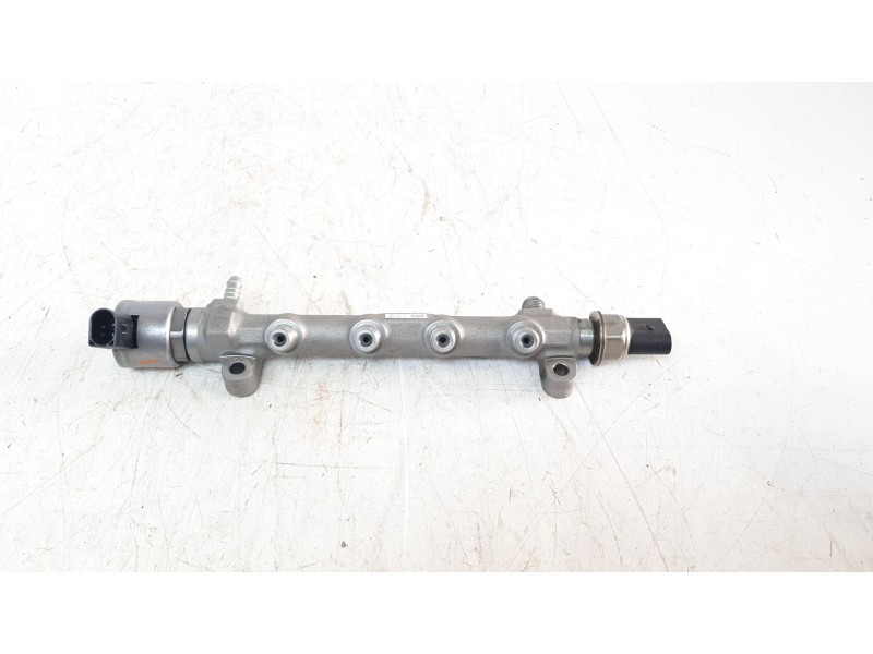 Recambio de rampa inyectora para skoda kodiaq ambition referencia OEM IAM 04L089G  