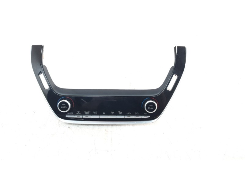 Recambio de mando climatizador para toyota corolla (e21) hybrid active referencia OEM IAM 5590002E10  