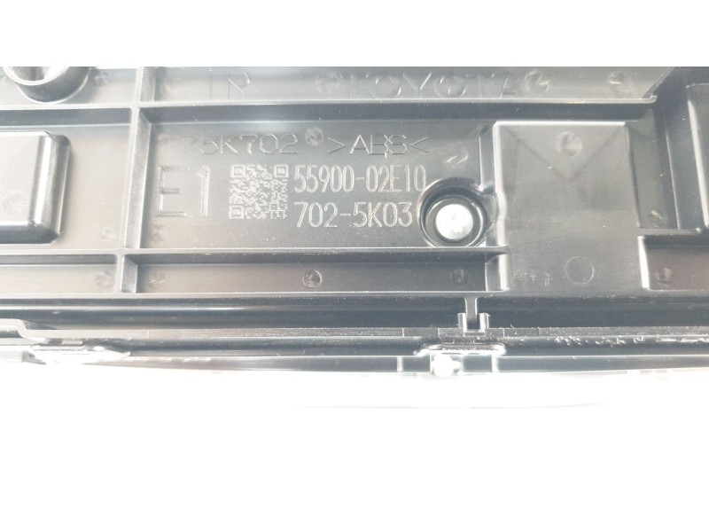 Recambio de mando climatizador para toyota corolla (e21) hybrid active referencia OEM IAM 5590002E10  