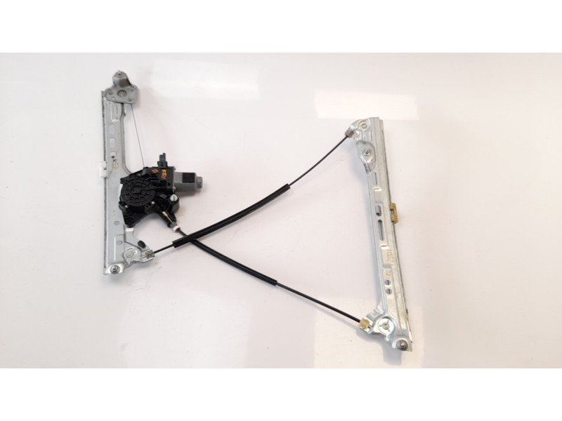 Recambio de elevalunas delantero izquierdo para renault megane iv berlina 5p 1.5 dci diesel fap energy referencia OEM IAM 807215