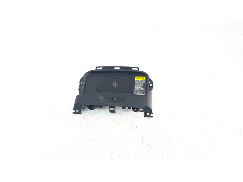 Recambio de cargador movil para toyota corolla (e21) hybrid active referencia OEM IAM 861C002010  