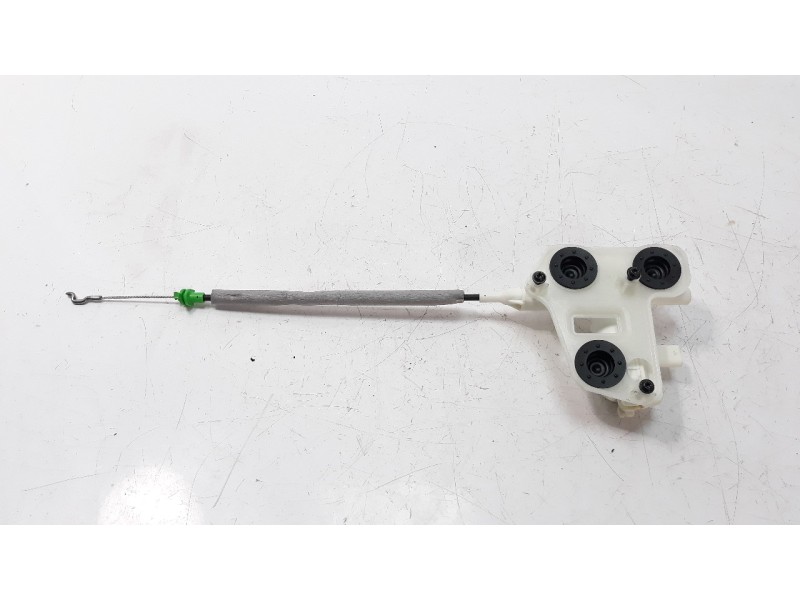 Recambio de tapa exterior combustible para mercedes-benz clase glb (bm 247) 1.3 cat referencia OEM IAM A0999068600  