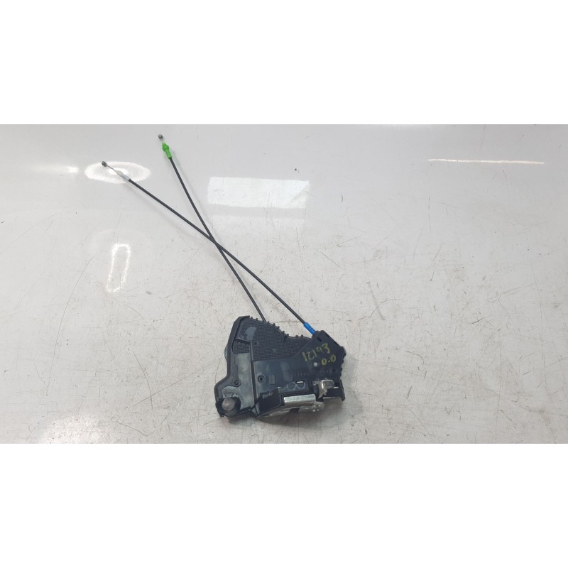 Recambio de cerradura puerta delantera derecha para toyota auris (_e18_) 1.8 hybrid (zwe186_) referencia OEM IAM 6903005131  
