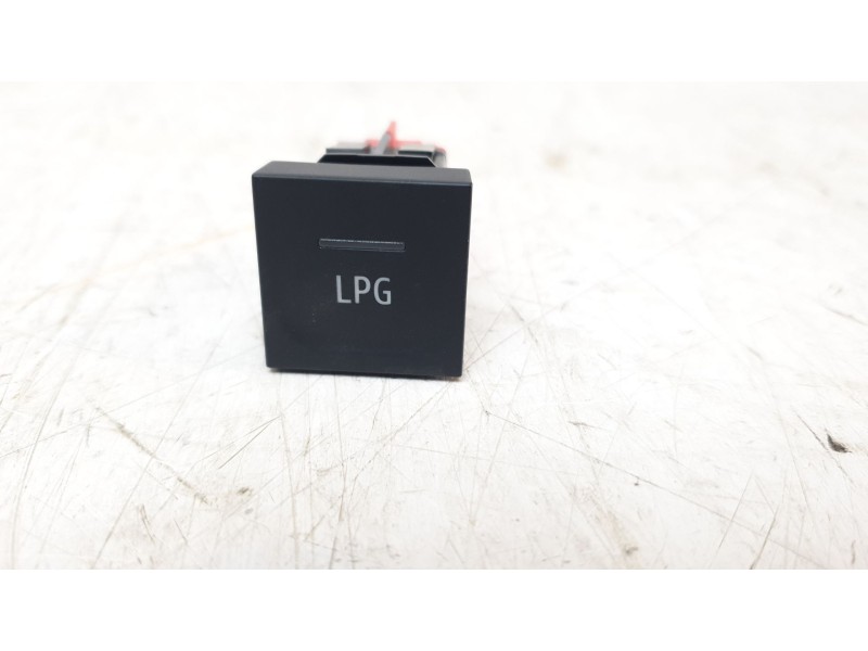 Recambio de interruptor para dacia sandero iii stepway expression referencia OEM IAM 251903277R  