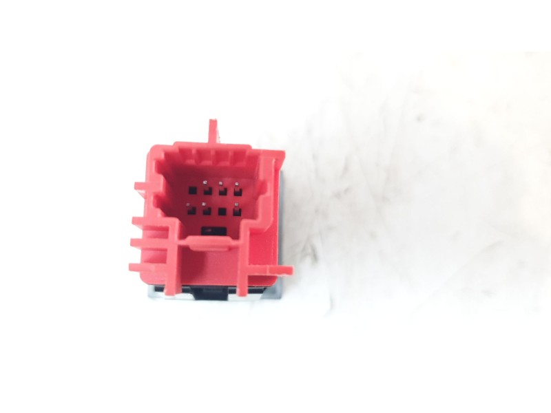 Recambio de interruptor para dacia sandero iii stepway expression referencia OEM IAM 251903277R  
