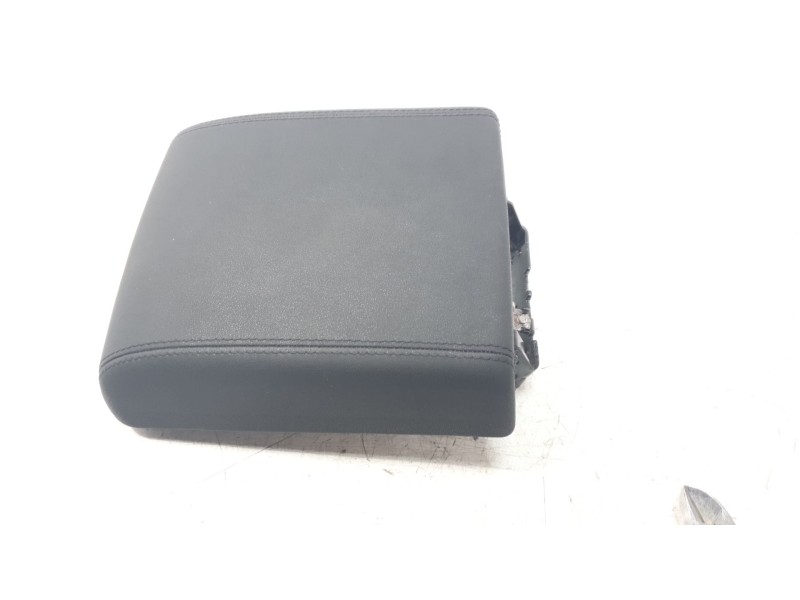 Recambio de apoyabrazos central para land rover evoque pure referencia OEM IAM LR054859  