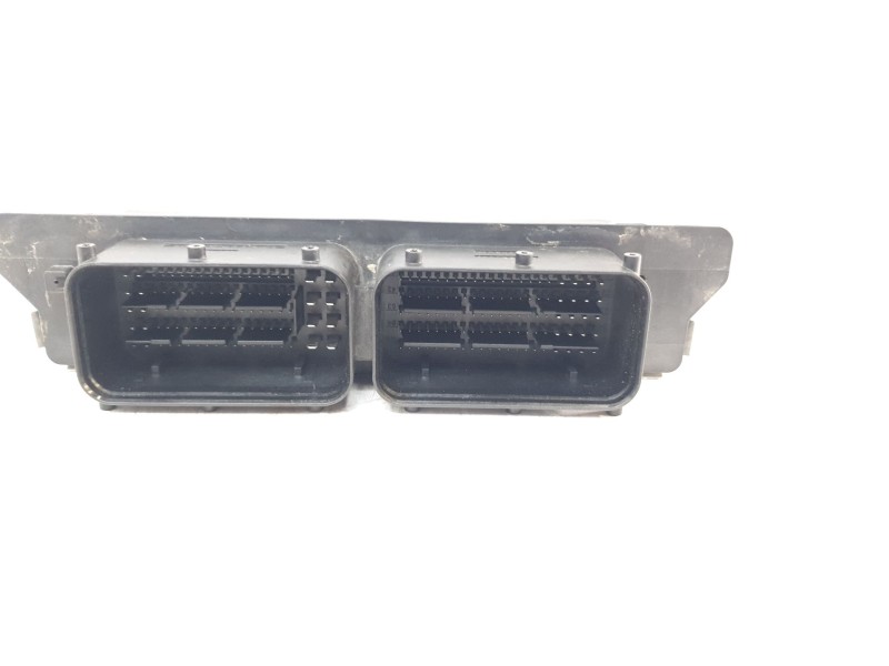 Recambio de centralita motor uce para kia stonic (ybcuv) drive referencia OEM IAM 3910607339  
