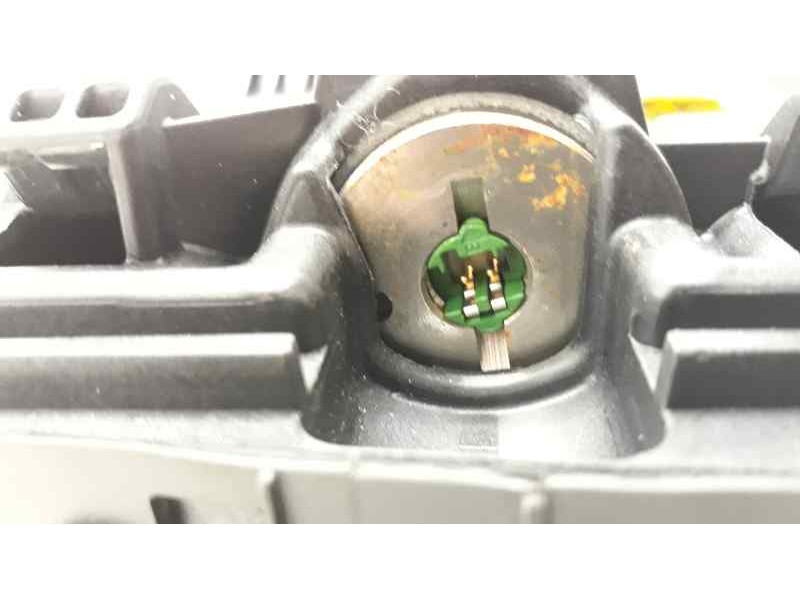 Recambio de airbag delantero izquierdo para renault megane ii classic berlina confort dynamique referencia OEM IAM 8200301512A  