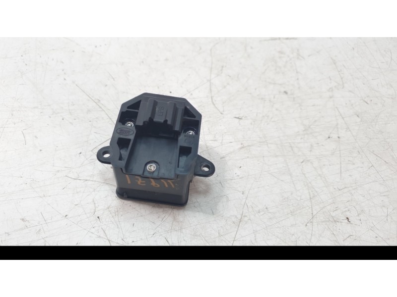 Recambio de palanca freno para land rover evoque pure referencia OEM IAM BJ3215K850AC  