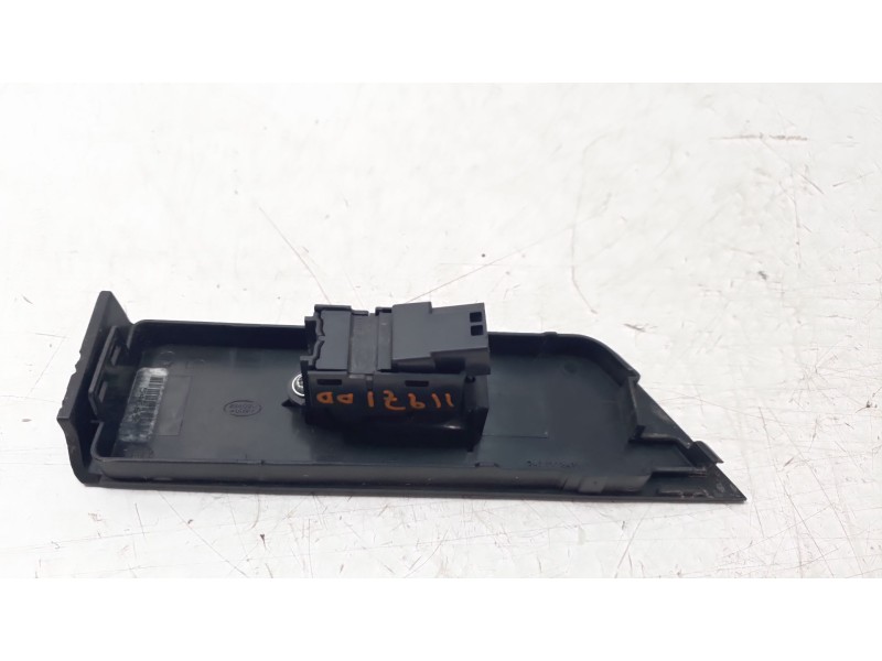 Recambio de mando elevalunas delantero derecho para land rover evoque pure referencia OEM IAM GJ3214717AA  
