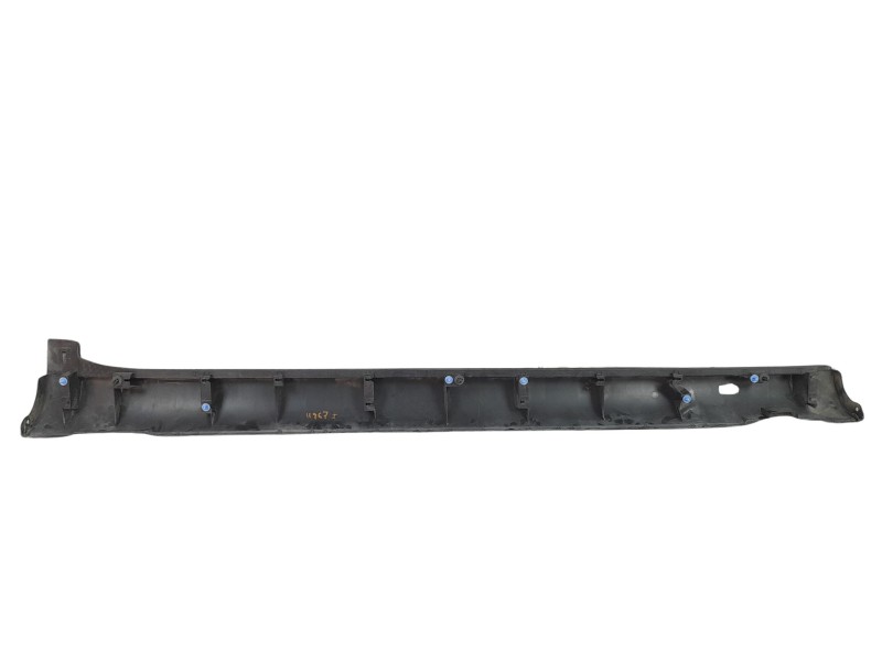 Recambio de estribos laterales para citroën c4 cactus origins referencia OEM IAM 9823576577  