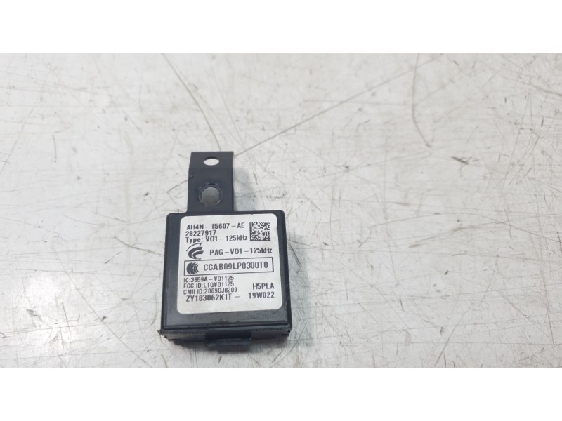 Recambio de modulo electronico para land rover evoque pure referencia OEM IAM AH4N15607AE  