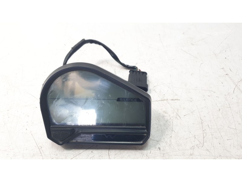 Recambio de cuadro instrumentos para silence silence s01a/5/2 s01a/5/2 referencia OEM IAM S018301010  