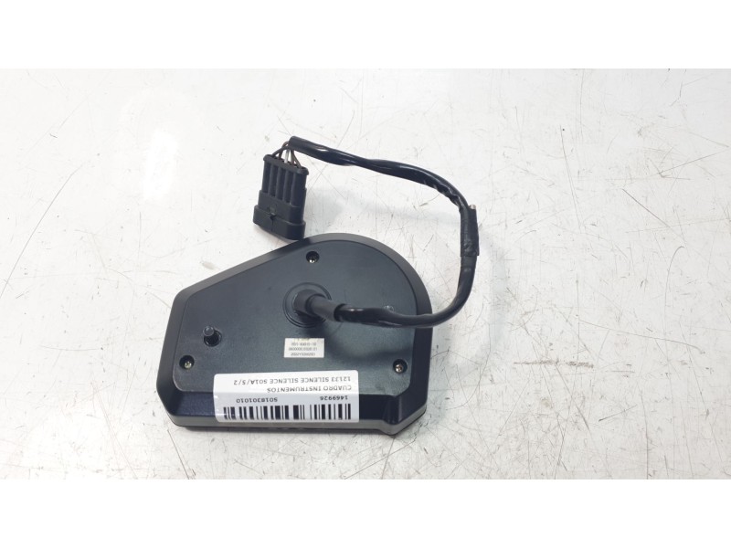 Recambio de cuadro instrumentos para silence silence s01a/5/2 s01a/5/2 referencia OEM IAM S018301010  