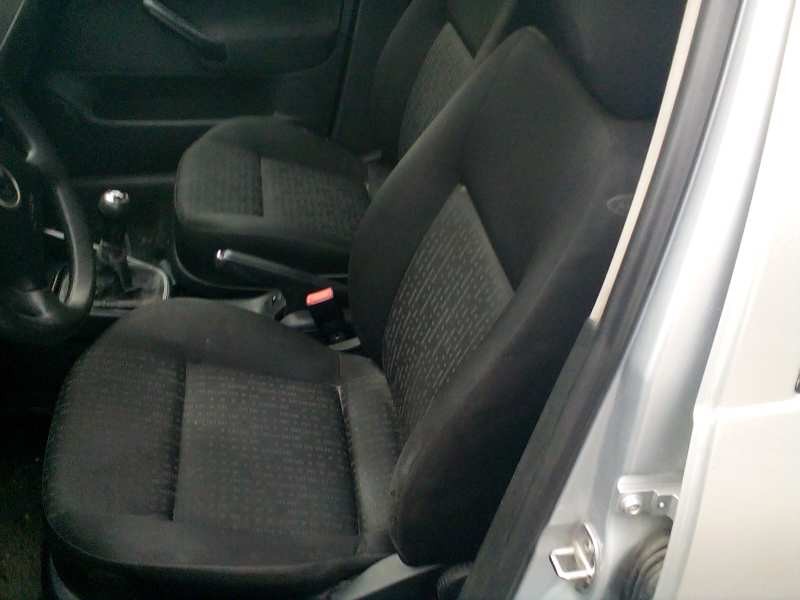 volkswagen golf iv variant (1j5) del año 2002