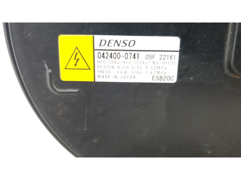 Recambio de compresor aire acondicionado para toyota yaris cross hybrid fwd style referencia OEM IAM 0424000741  