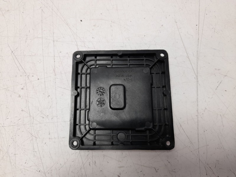 Recambio de centralita luces para renault megane iv hatchback (b9a/m/n_) 1.3 tce 140 (b9nb) referencia OEM IAM 260559976R A2C906