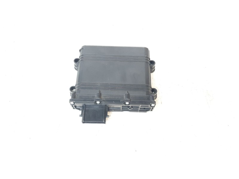 Recambio de modulo electronico para toyota yaris cross hybrid fwd style referencia OEM IAM 89680K0010  