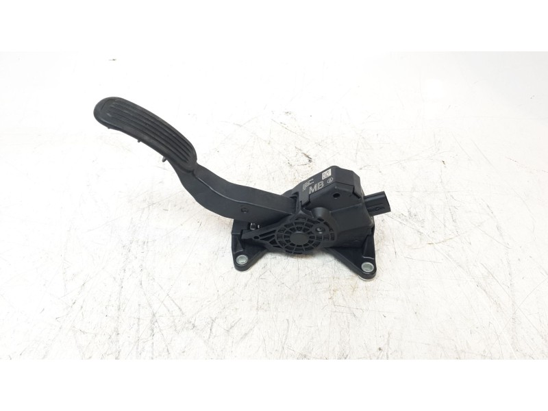 Recambio de potenciometro pedal para toyota yaris cross hybrid fwd style referencia OEM IAM 78110K0030  
