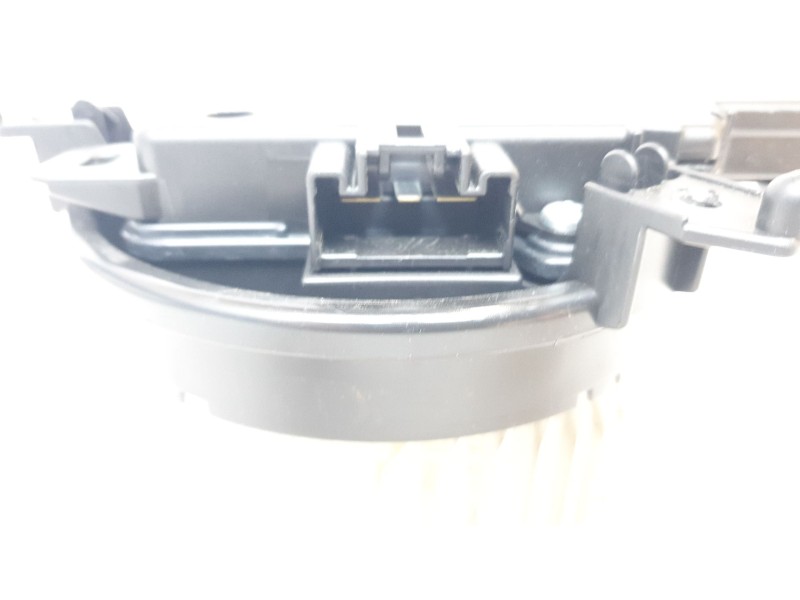 Recambio de ventilador calefaccion para toyota yaris cross hybrid fwd style referencia OEM IAM CZ1163608260  