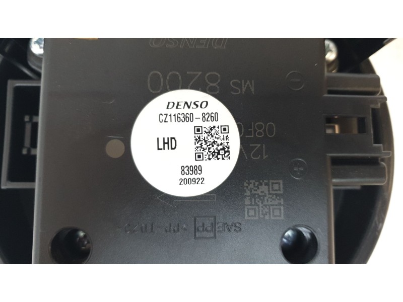 Recambio de ventilador calefaccion para toyota yaris cross hybrid fwd style referencia OEM IAM CZ1163608260  