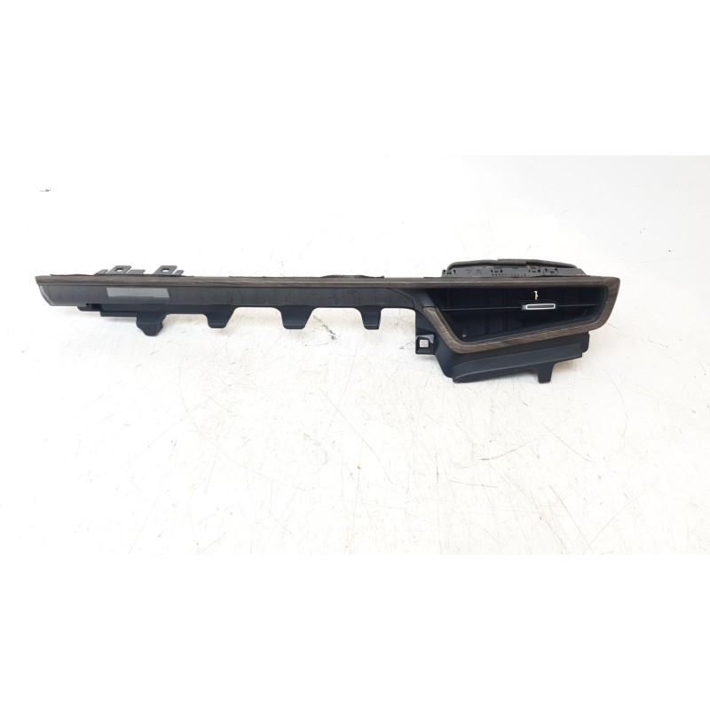 Recambio de aireador derecho para toyota corolla station wagon (_e21_) 2.0 hybrid (mzeh12) referencia OEM IAM 5566002510  