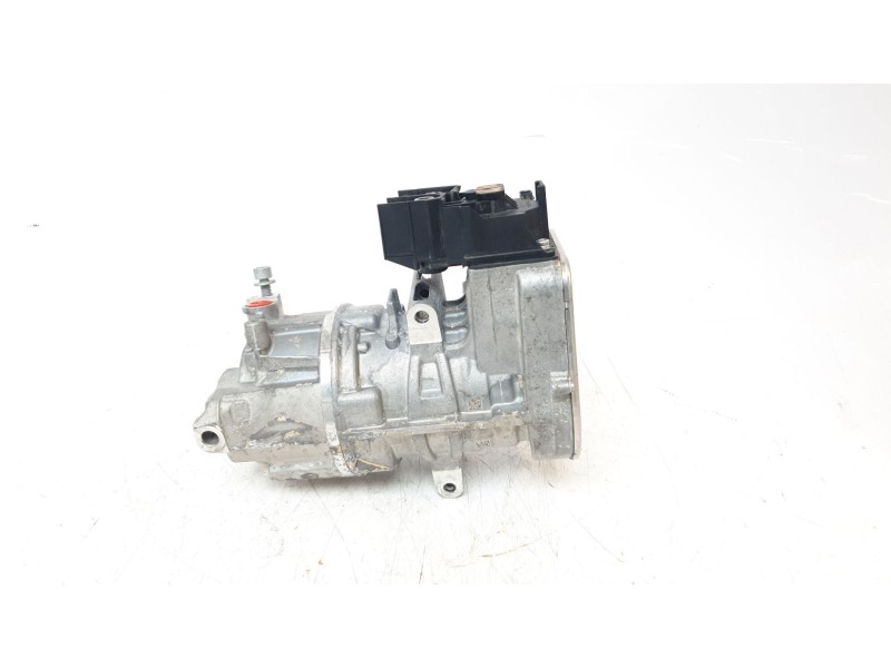 Recambio de compresor aire acondicionado para mercedes-benz cle cle 220d referencia OEM IAM A0008308004  