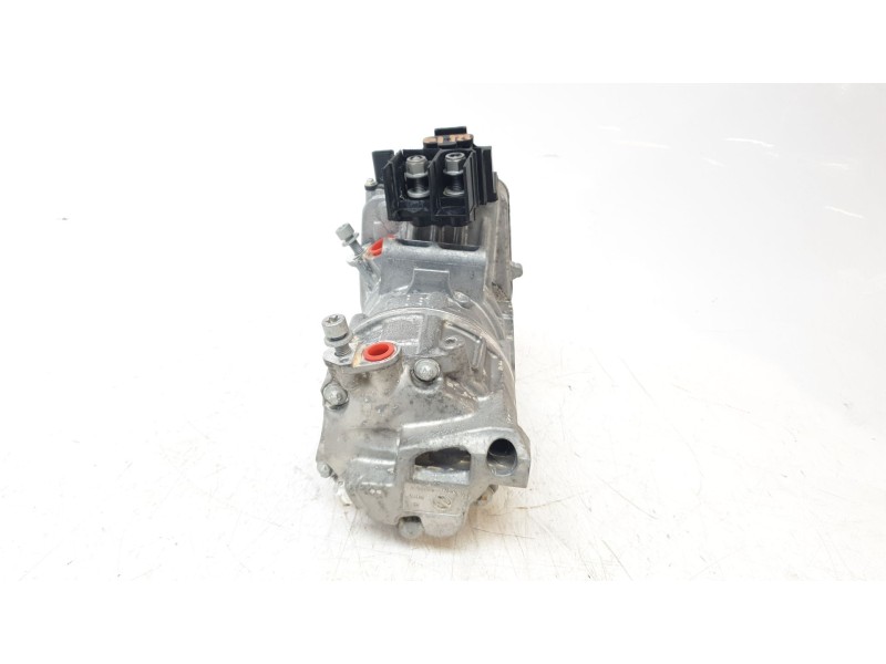 Recambio de compresor aire acondicionado para mercedes-benz cle cle 220d referencia OEM IAM A0008308004  