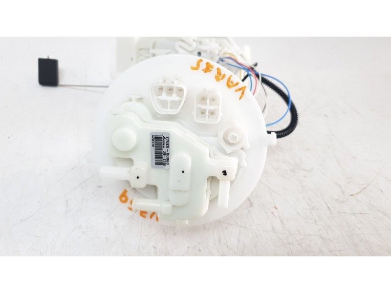 Recambio de bomba combustible para toyota yaris cross hybrid fwd style referencia OEM IAM 77020K0080  