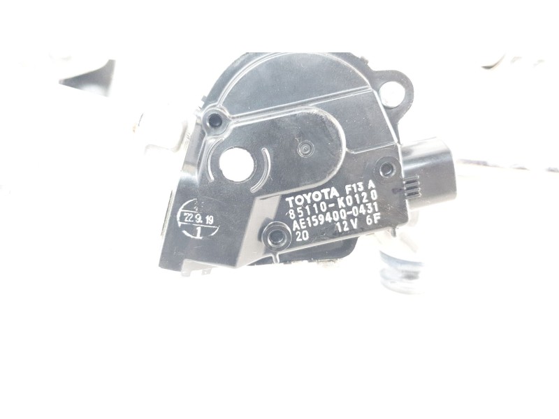 Recambio de motor limpia delantero para toyota yaris cross hybrid fwd style referencia OEM IAM 85110K0120  