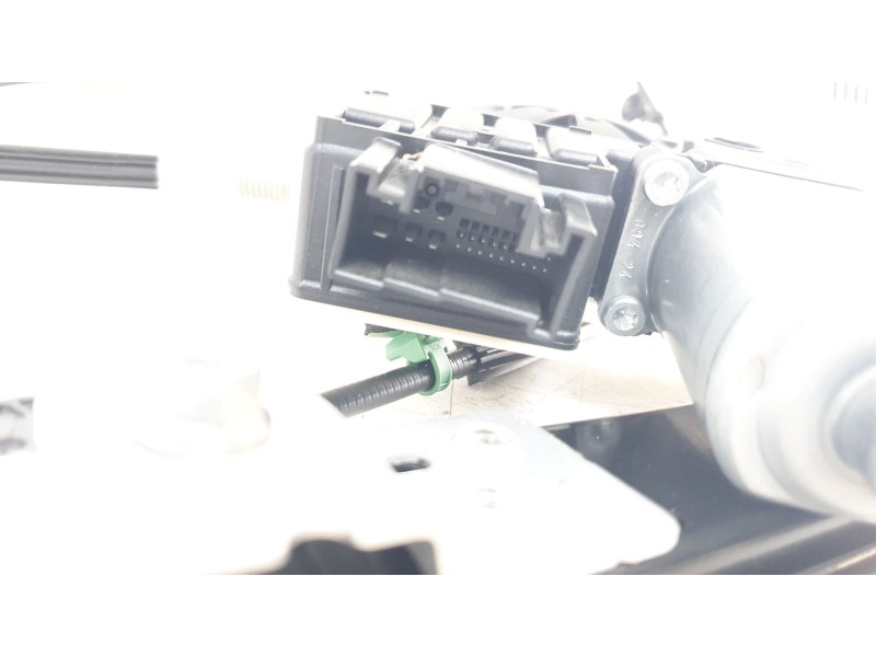 Recambio de elevalunas delantero derecho para seat ibiza v (kj1, kjg) 1.0 tsi referencia OEM IAM 6F0837462D  