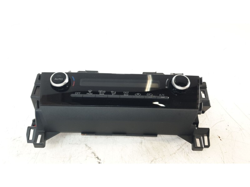 Recambio de mando climatizador para toyota yaris cross hybrid fwd style referencia OEM IAM 559000DC71  