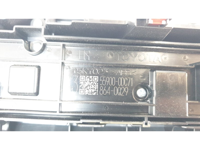 Recambio de mando climatizador para toyota yaris cross hybrid fwd style referencia OEM IAM 559000DC71  