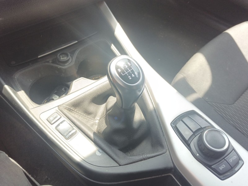 Recambio de palanca cambio para bmw 1 (f20) 118 d referencia OEM IAM   