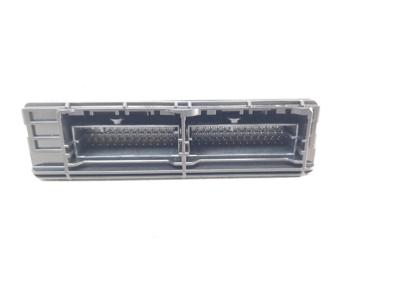 Recambio de modulo electronico para toyota yaris cross hybrid fwd style referencia OEM IAM 899810D032  