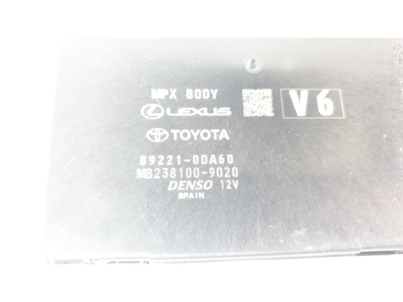 Recambio de modulo electronico para toyota yaris cross hybrid fwd style referencia OEM IAM 892210DA60  