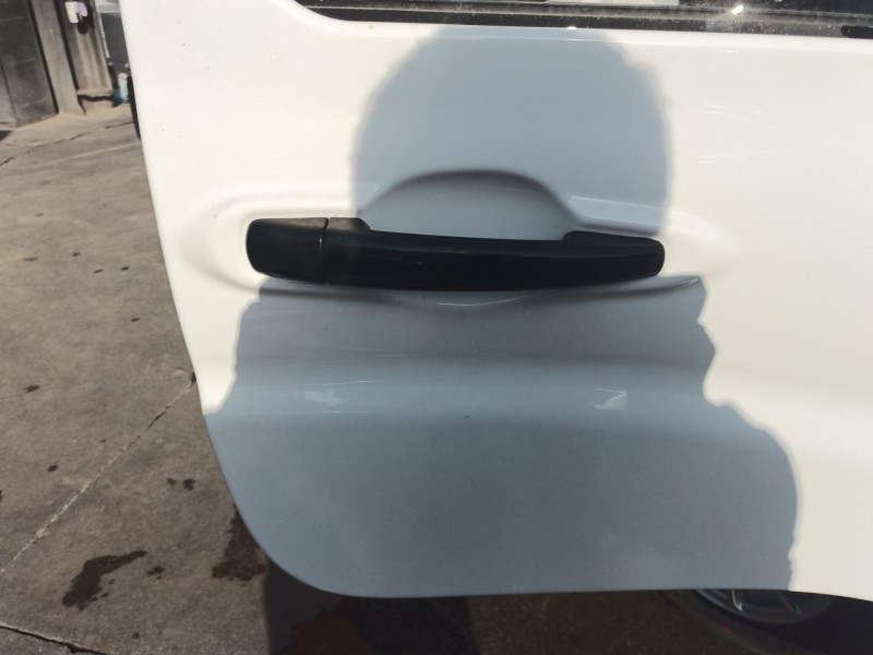 Recambio de maneta exterior delantera derecha para invicta metro pick up electrico referencia OEM IAM   