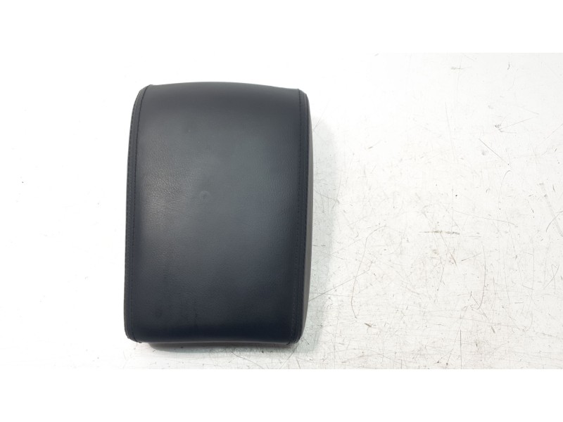 Recambio de apoyabrazos central para mazda 6 lim. (gh)(.2012) style referencia OEM IAM GHP964450B02  