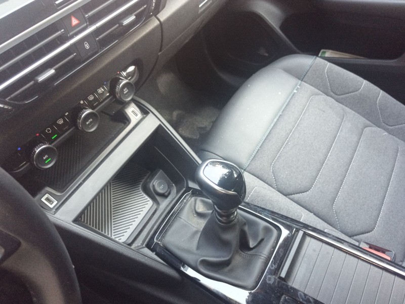 Recambio de pomo palanca cambio para citroën c4 iii (ba_, bb_, bc_) 1.2 puretech 130 (bahnsa, bahnsb) referencia OEM IAM   